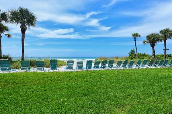 A Rrae Find Beach Front on Posh Longboat Key